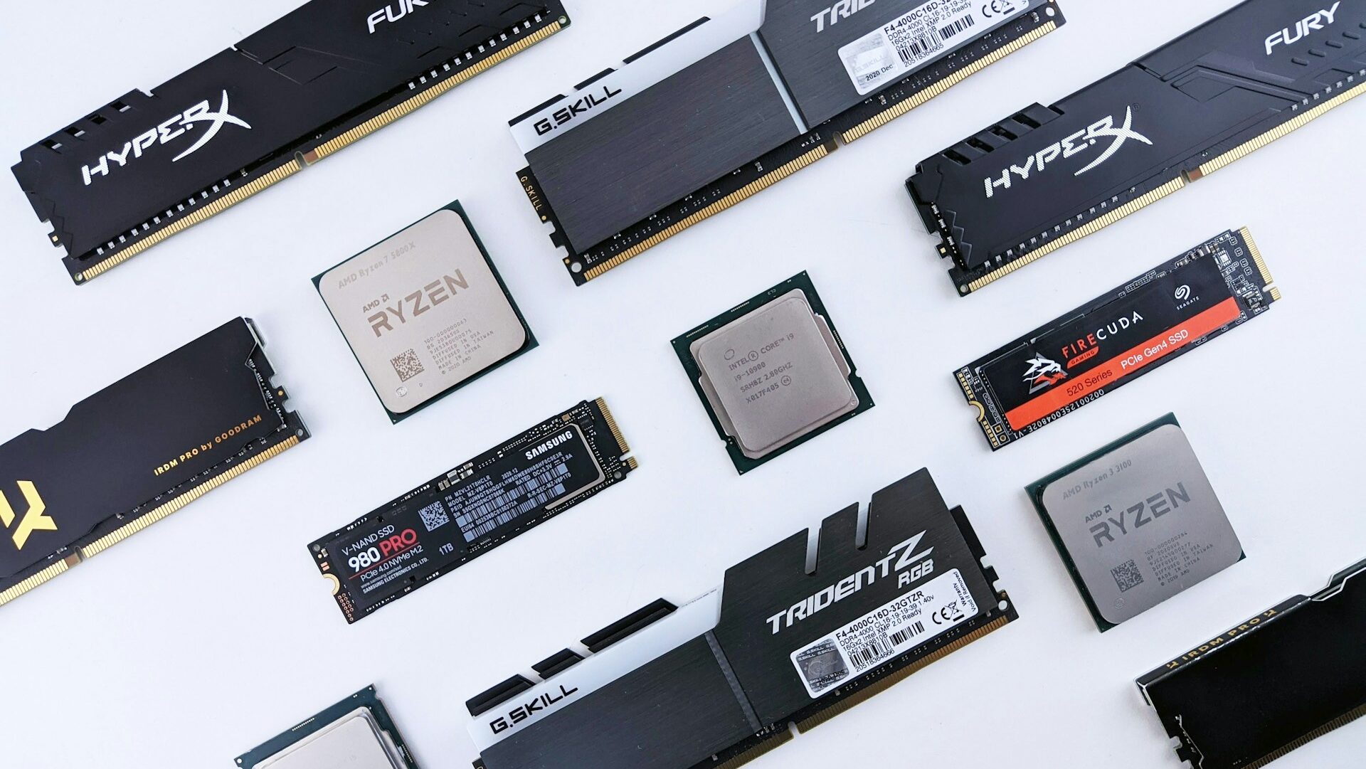 andrey-matveev-WUqkLR1fyaw-unsplash